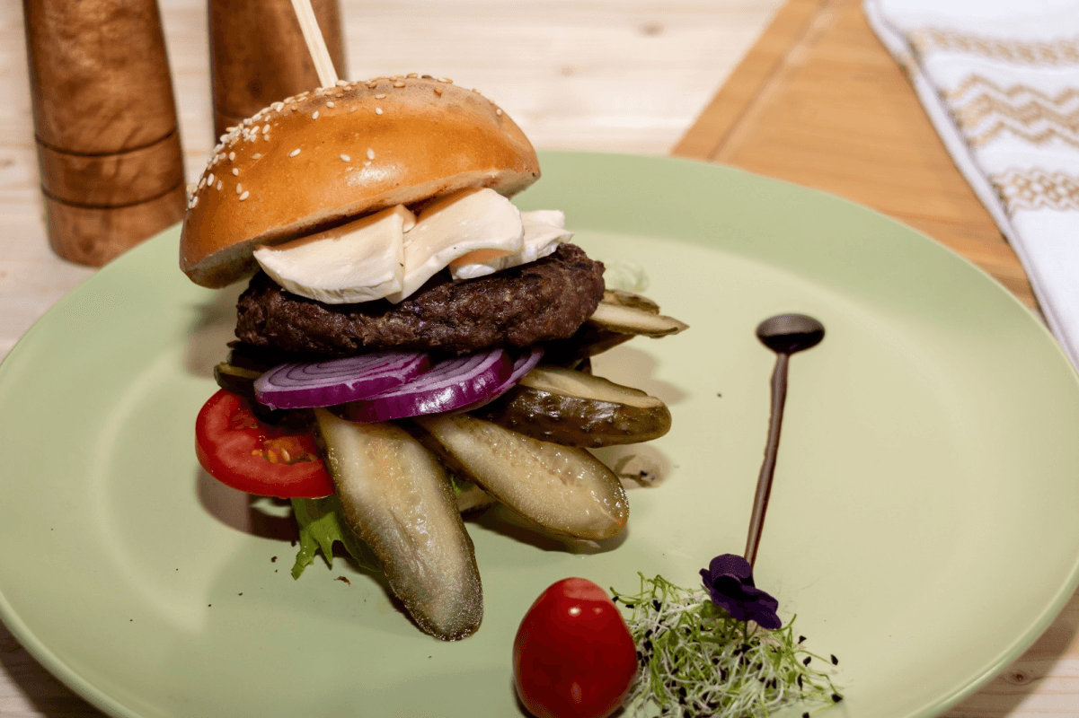 MEATICA BURGER